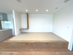 皆川様リビング3.jpg